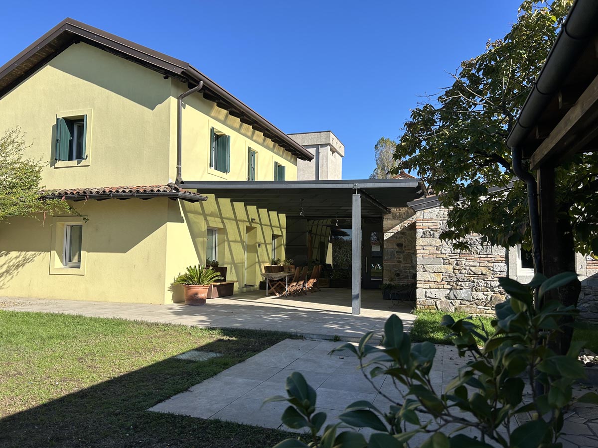 img2-pergolato-ferro-artisti-di-fantasie-udine